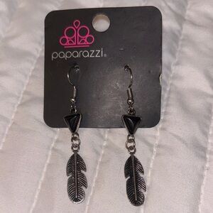 Paparazzi Black and Silver Feather Earrings
